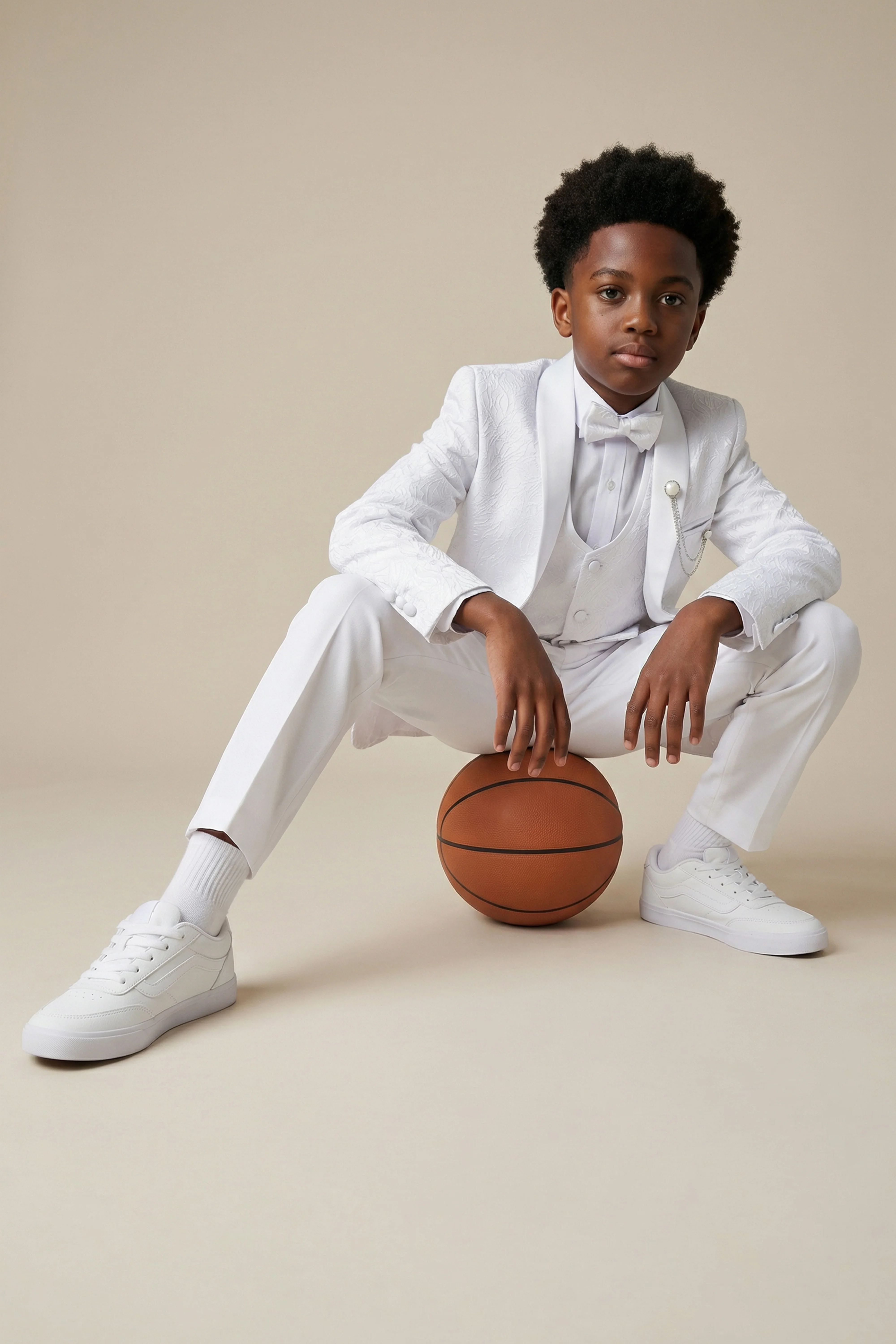 Boys 5-Piece Floral Jacquard Tuxedo Suit with Double Breasted Waistcoat - White - Image 6
