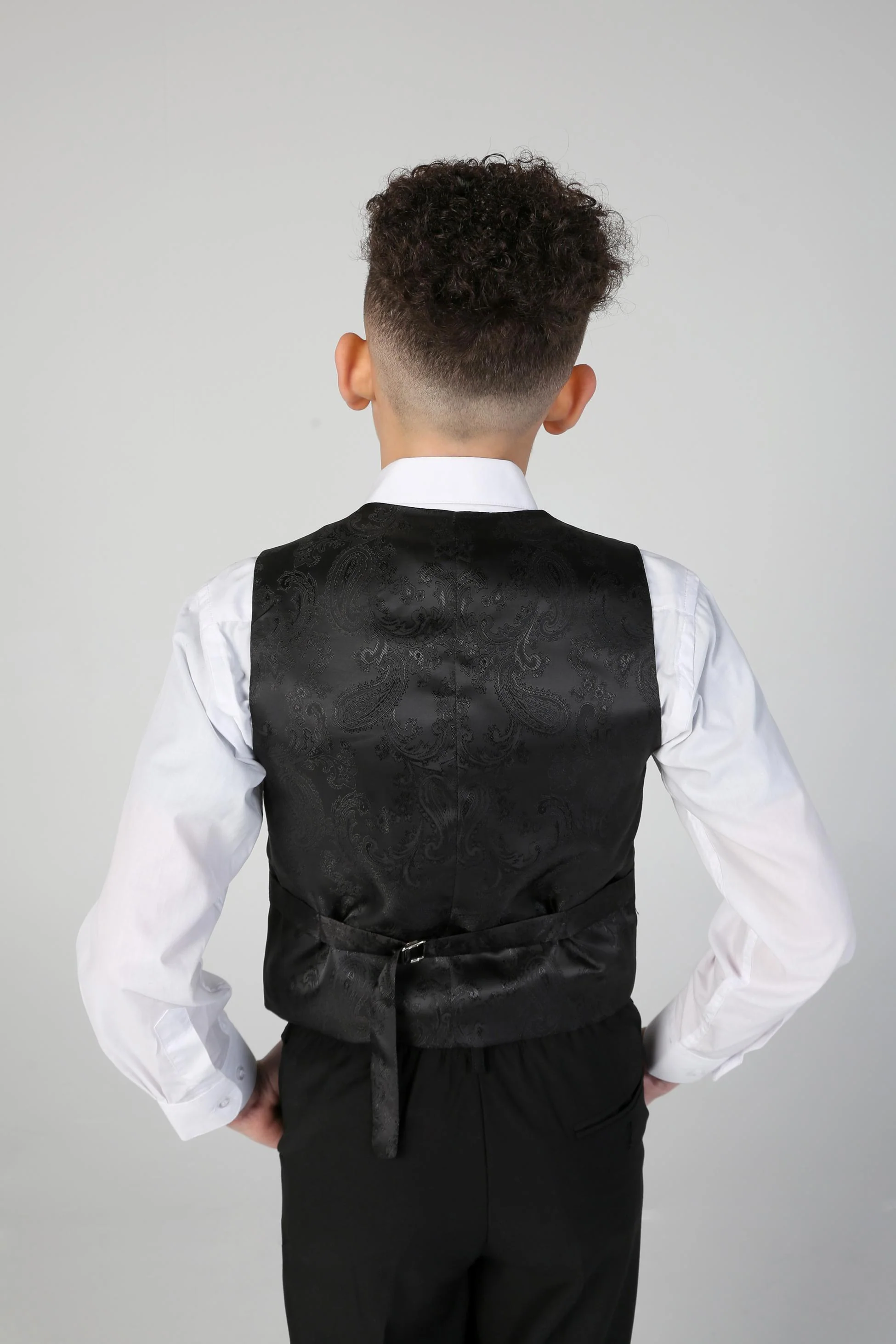 Boys Peak Lapel Tuxedo Dinner Suit - HARRY Black - Black - Image 8