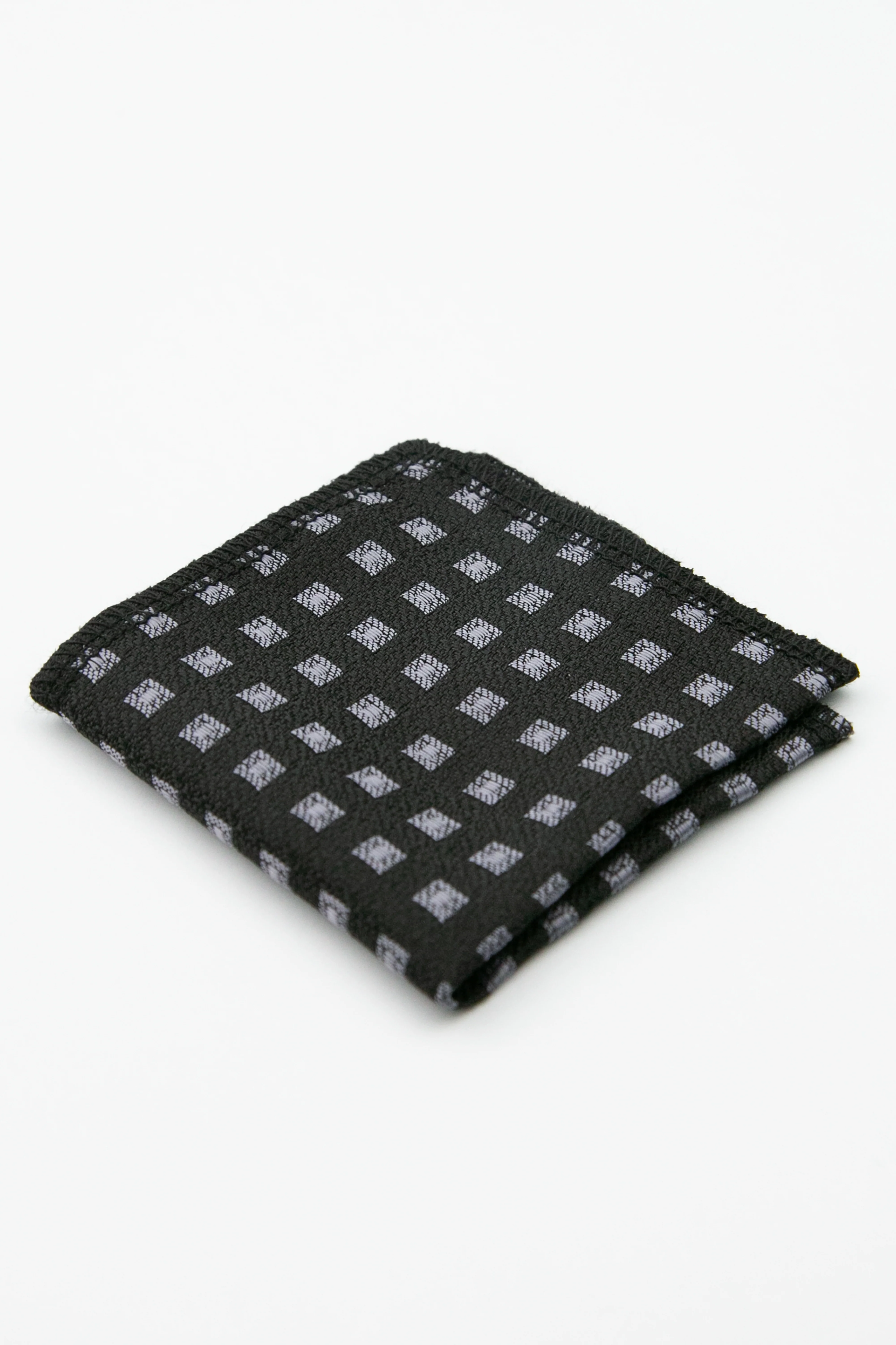 Men’s Textured Diamond Slim Tie & Pocket Square Set - Black - Image 5