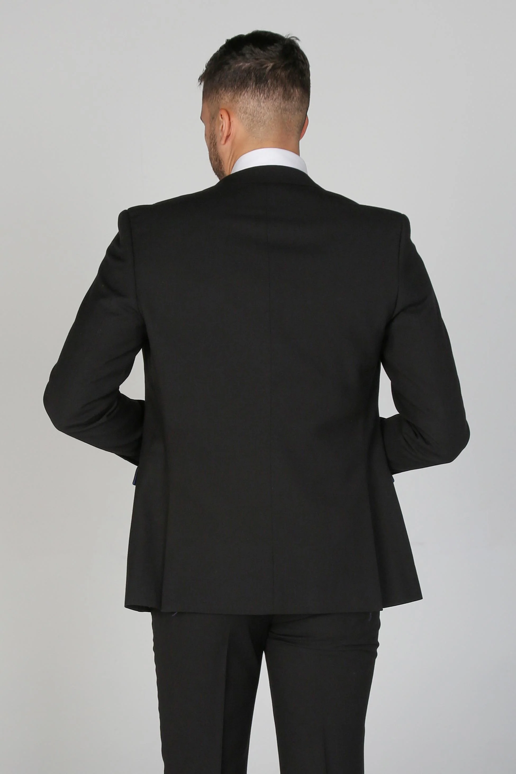 Men's Tailored Fit Suit Jacket - MAYFAIR - Black - Image 4