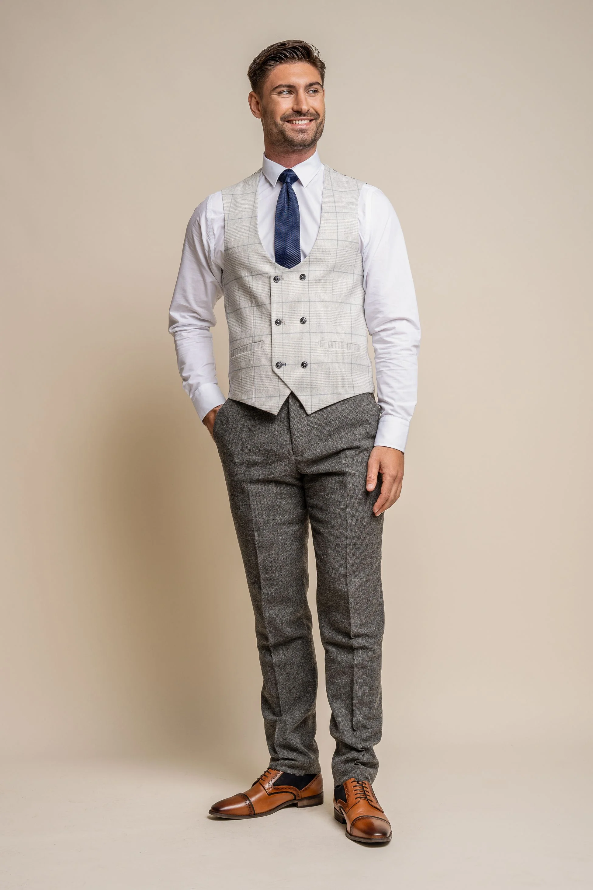 Men's Herringbone Suit with Double-breasted Waistcoat - Combined Set Martez Radika - Image 4